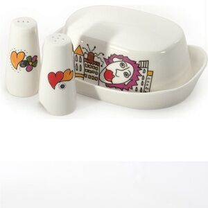 › BergHOFF International Eclipse
NWT
Salt and Pepper Set with Butter Dish